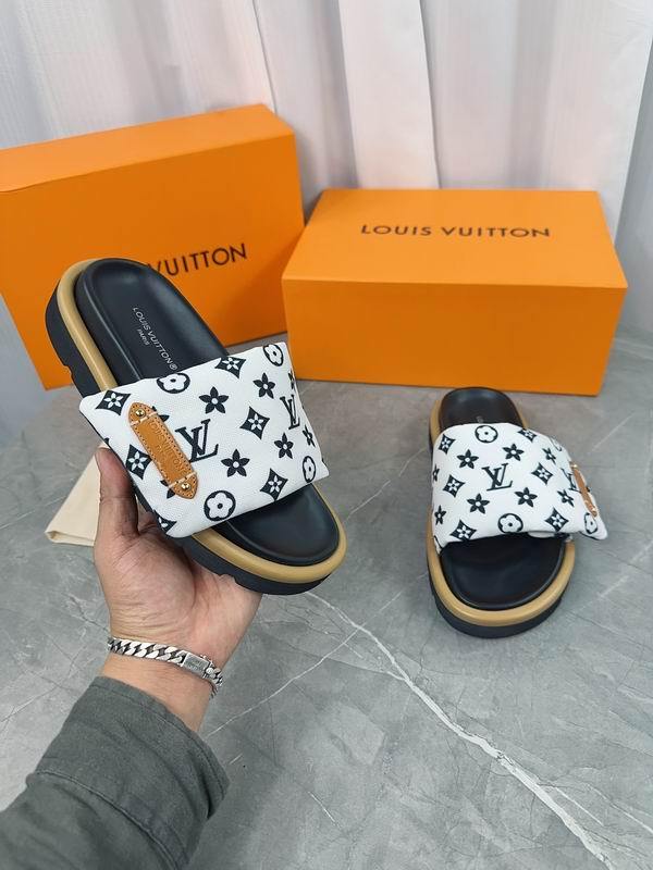 LV Men's Slippers 398